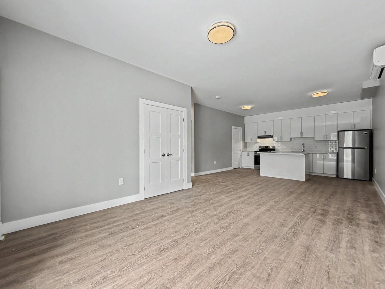 199 Pine Street #8 - Photo 5 of 40