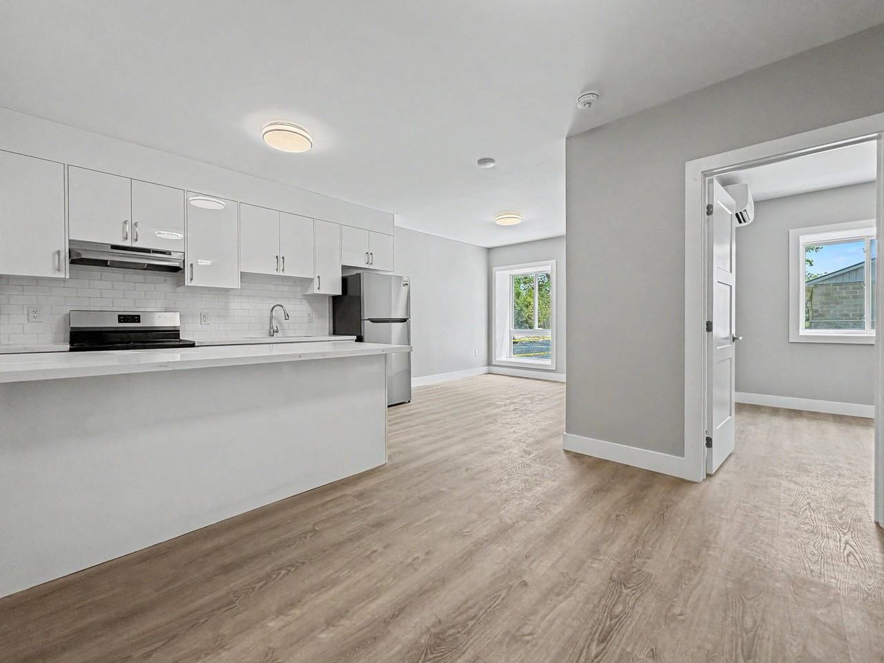199 Pine Street #2 - Photo 3 of 20
