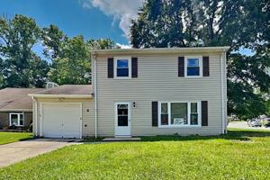 featured image of 8 Lasonia Ct