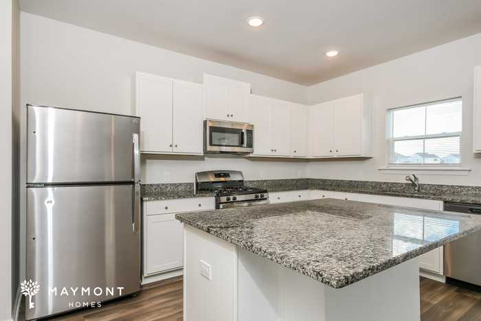 208 Parkwood Vista Way - Photo 6 of 13