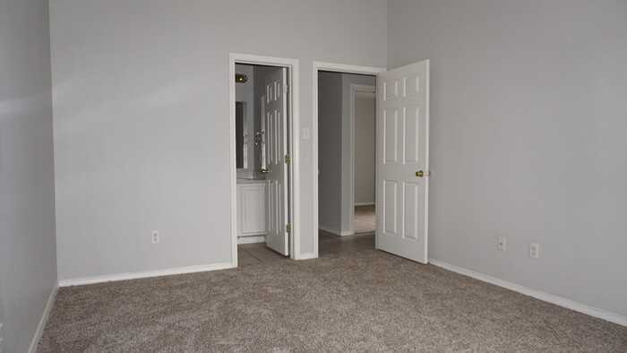 7817 Novella Dr - Photo 7 of 11