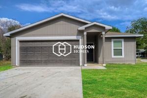 featured image of 1701 N Guadalupe St