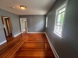featured image of 124 Westwood Ave #2FL