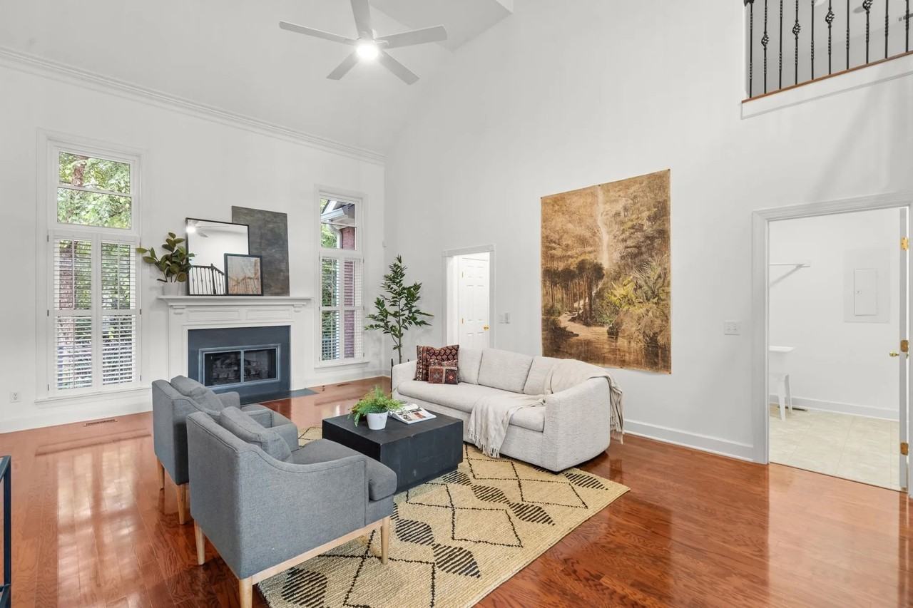 401 Beauchamp Cir #NA - Photo 6 of 15