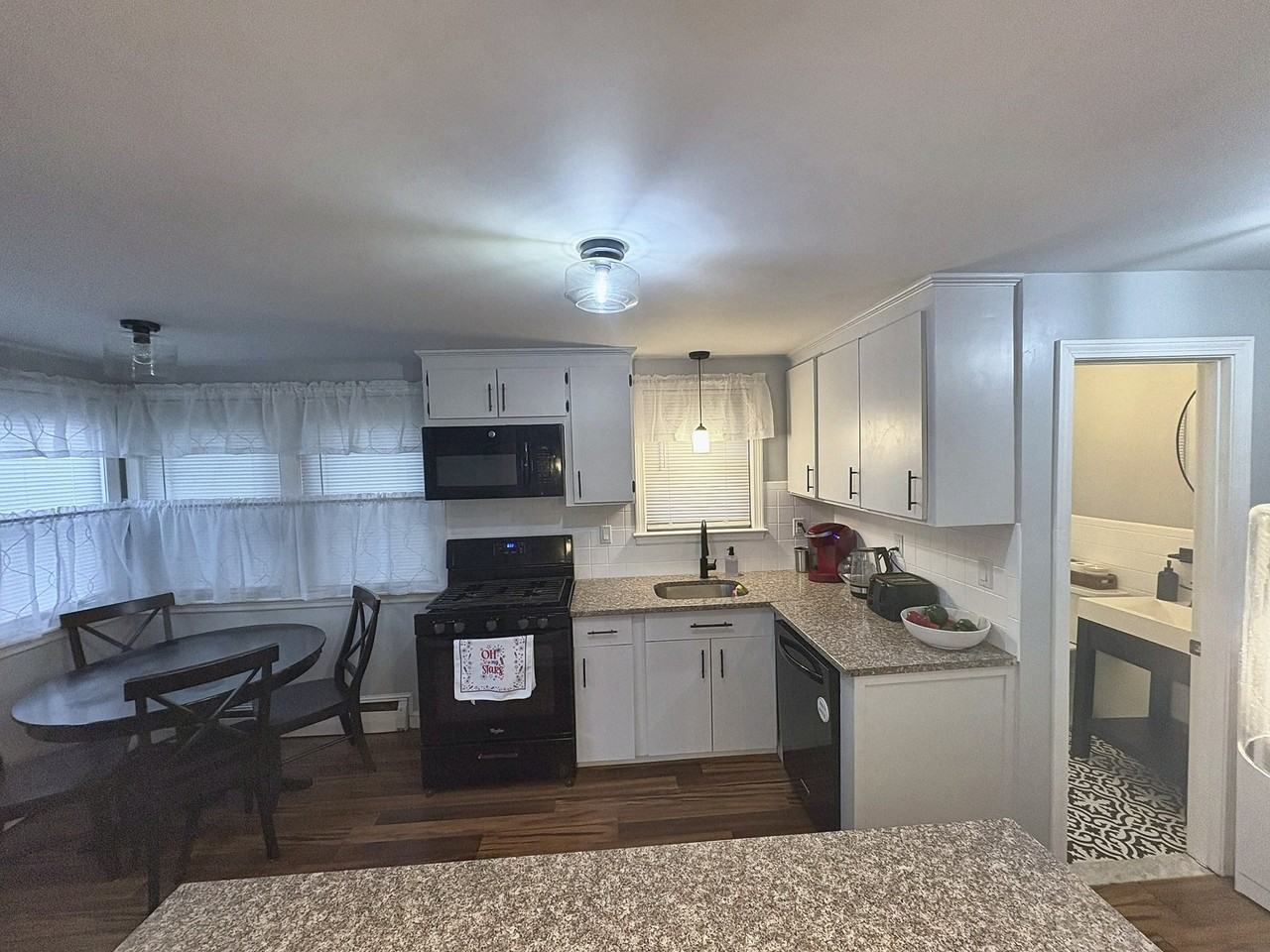 707 N Main St #707 - Photo 3 of 13