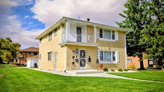 Charles Dr - Photo 1 of 1