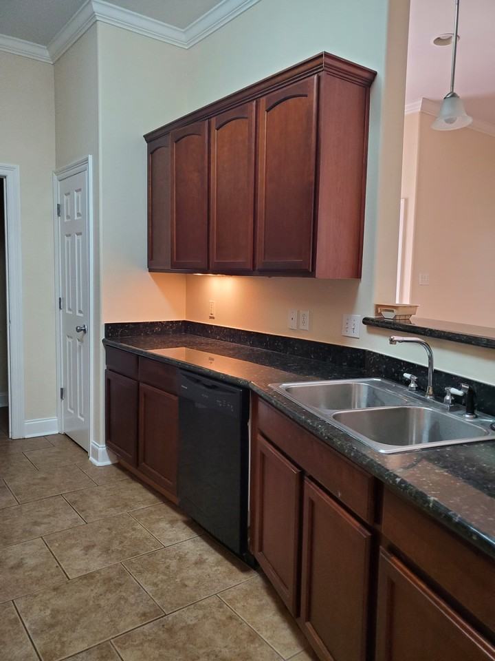 577 Panther Dr #NA - Photo 6 of 13