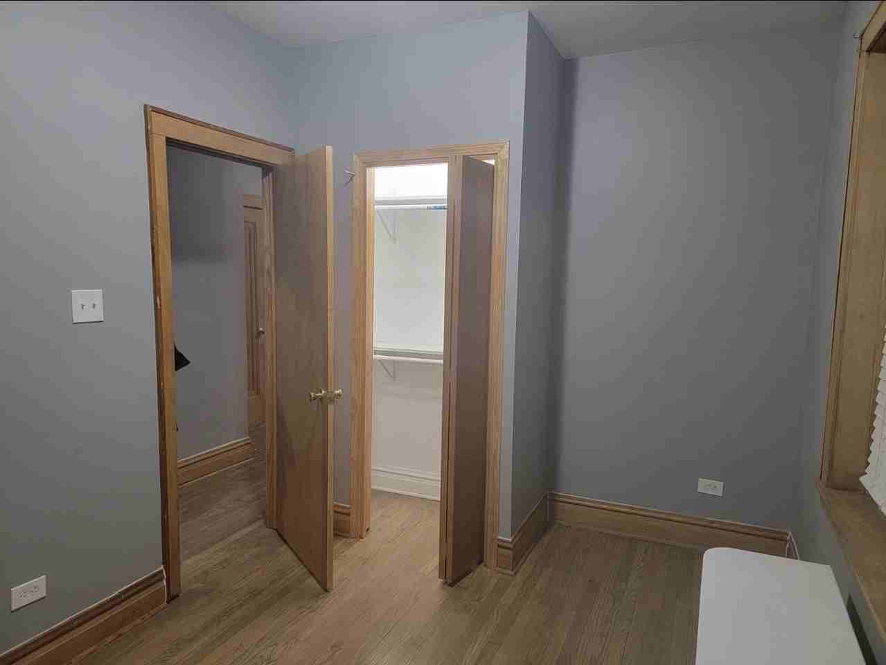 5246 W School St #1 - Photo 3 of 34