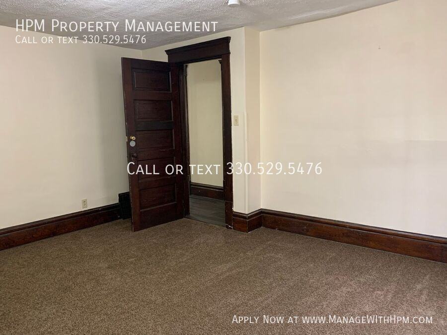 202 W Long St #UP - Photo 7 of 8
