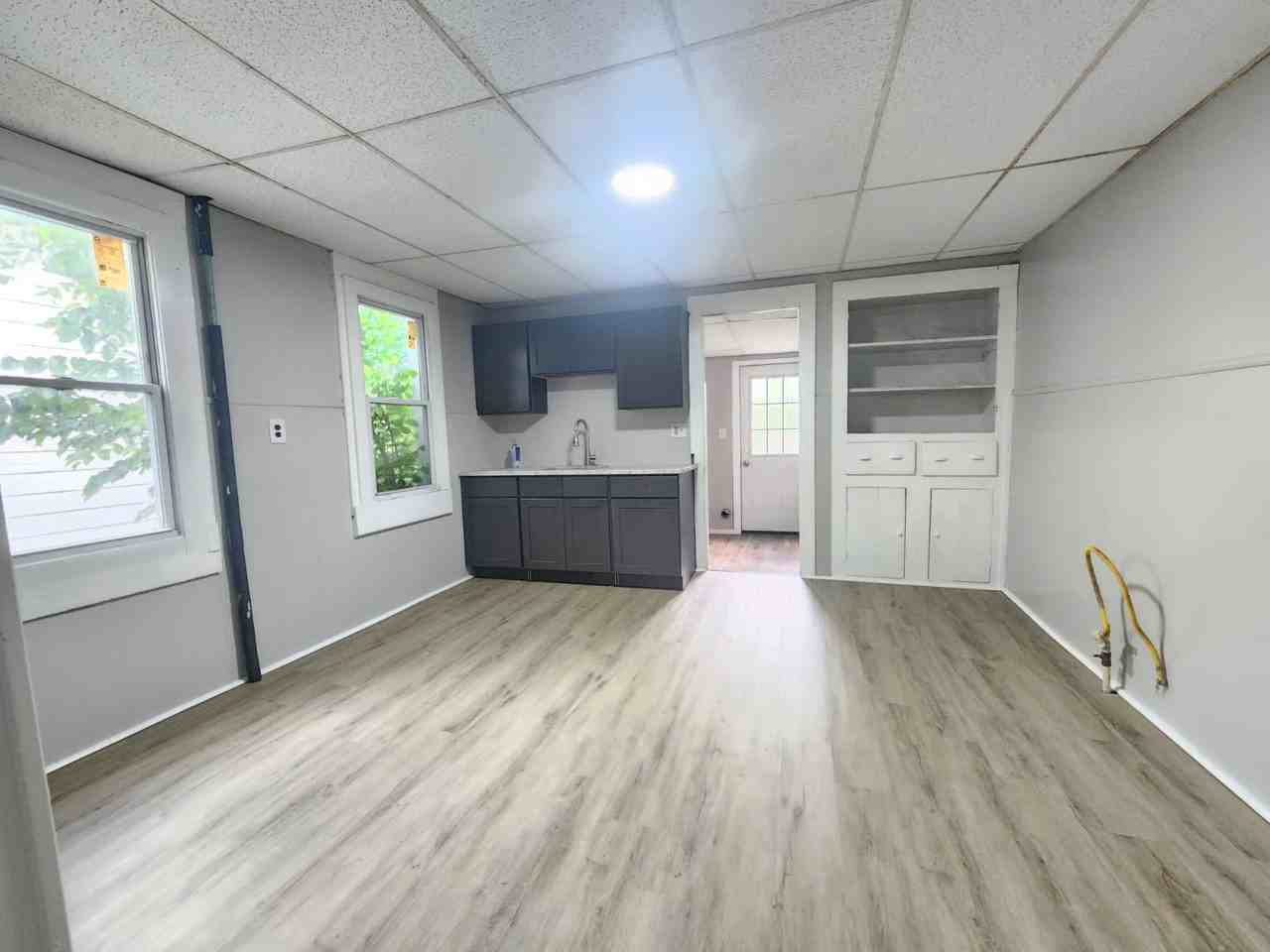 116 118 Division Street #116 - Photo 5 of 8