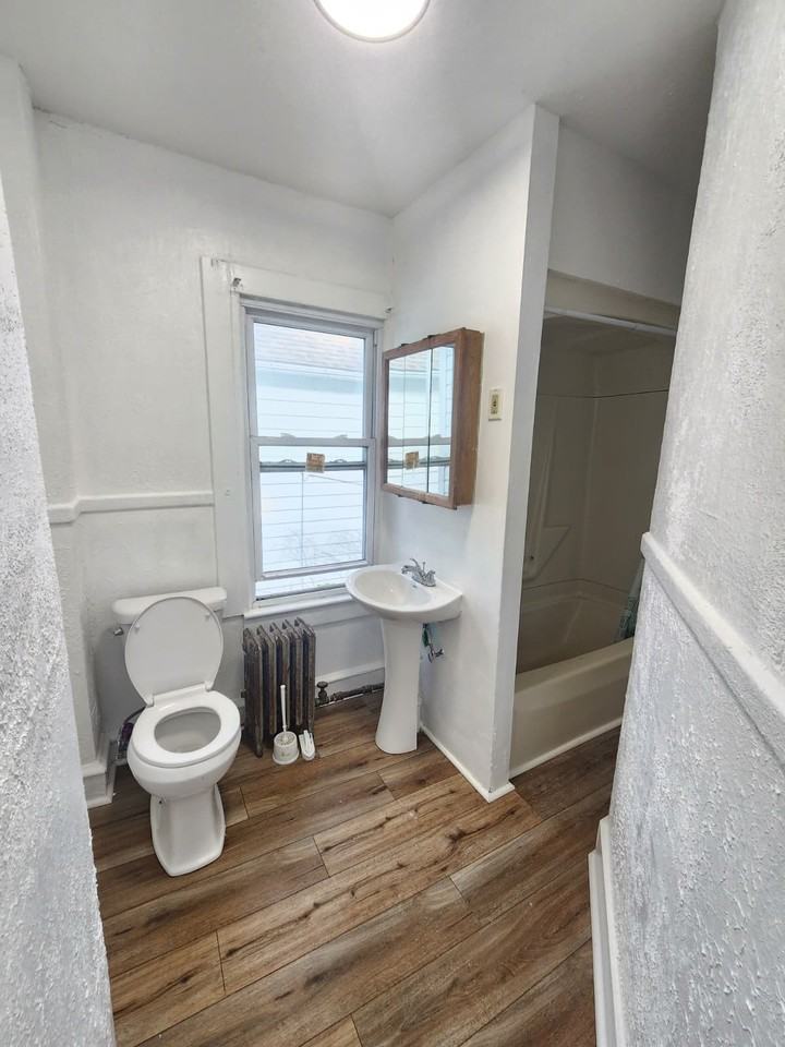 116 118 Division Street #116 - Photo 6 of 8