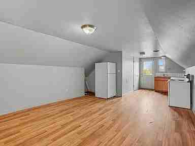 913 E Illinois Ave #NA - Photo 4 of 14