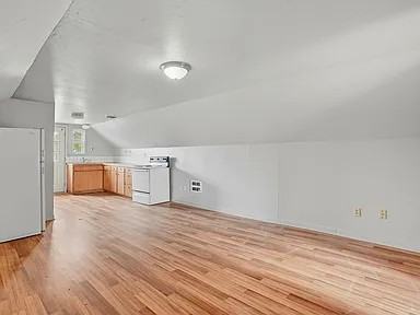 913 E Illinois Ave #NA - Photo 5 of 14