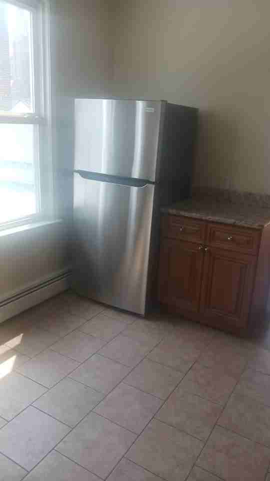 83 W 47th St #B - Photo 7 of 23