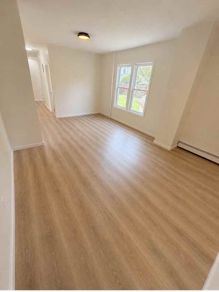 246 Stone Ave #NA - Photo 4 of 8