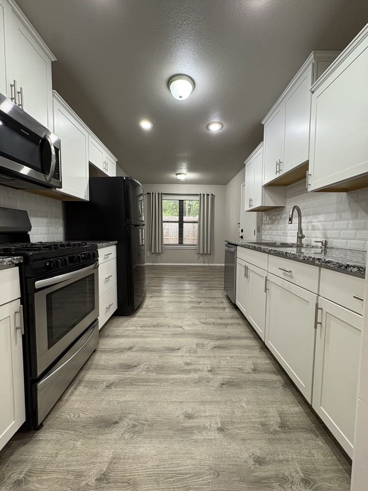 17608 E 77th St N #NA - Photo 6 of 19