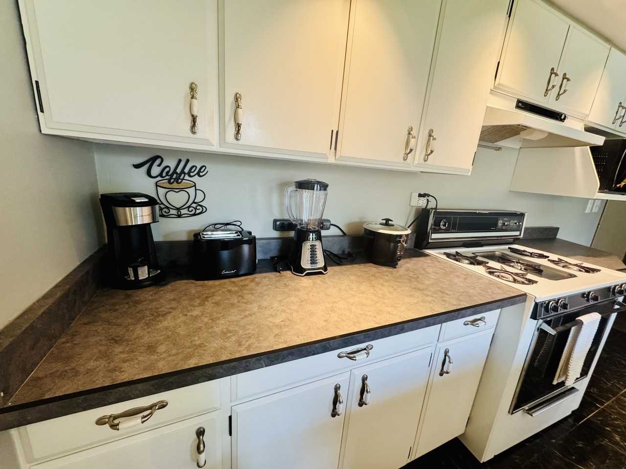 7932 Sherwood Cir N #NA - Photo 6 of 12