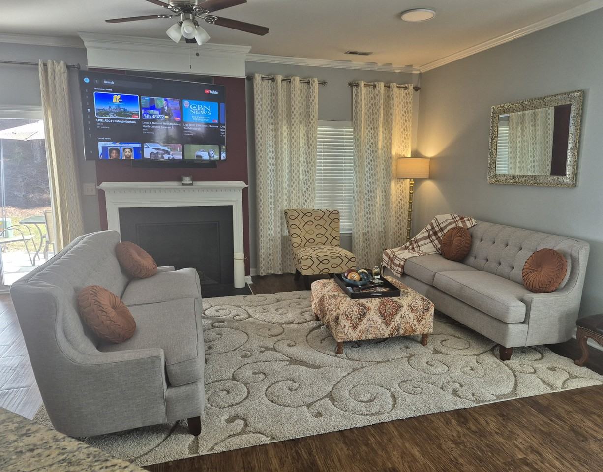 1405 Stone Manor Dr #1 - Photo 4 of 17