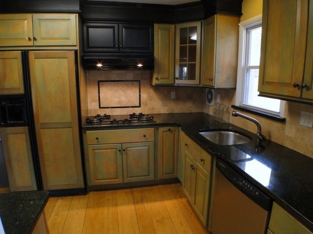 216 Sussex Blvd #NA - Photo 5 of 17