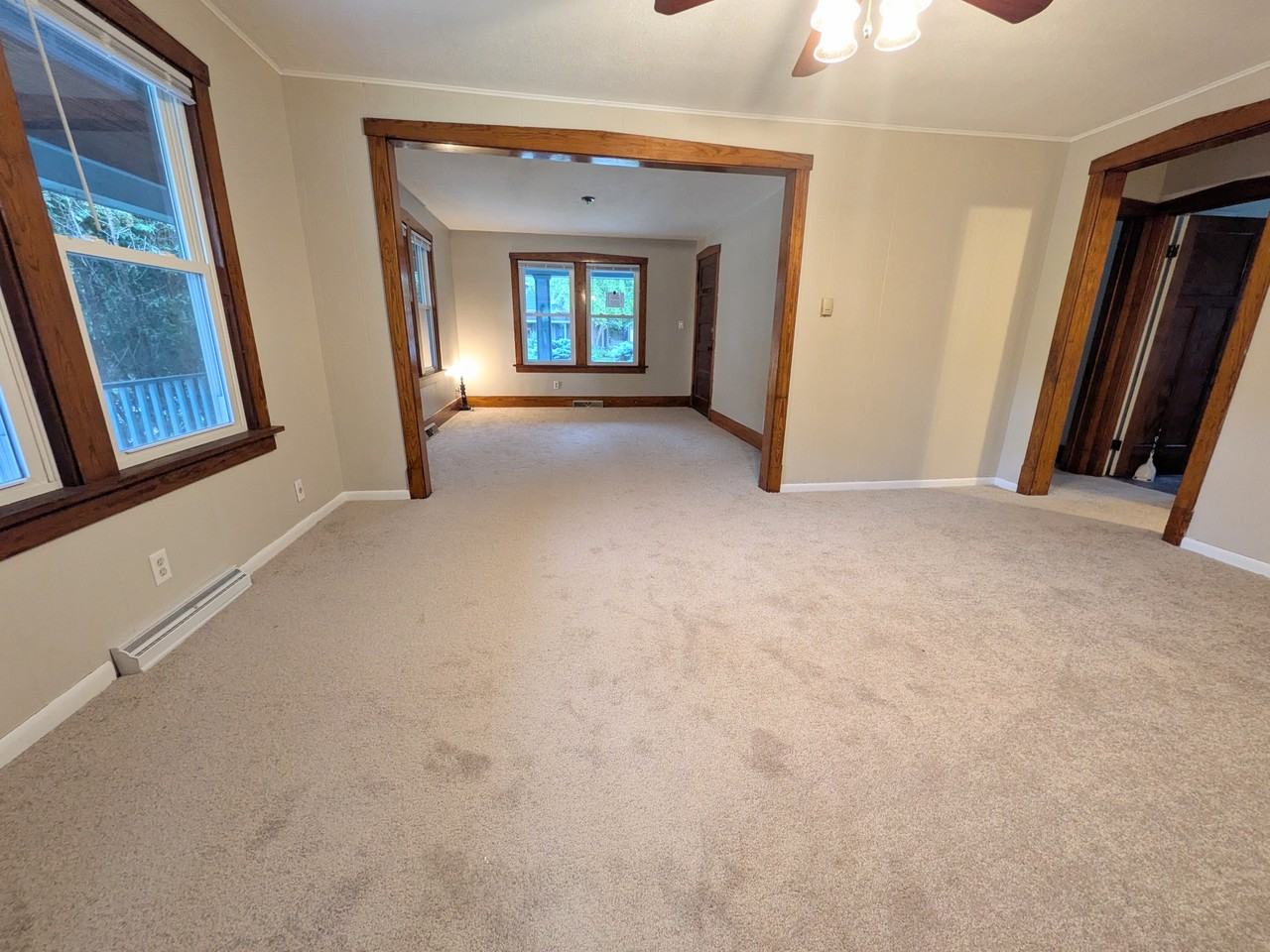 118 Harding Ave #1stFL - Photo 2 of 12