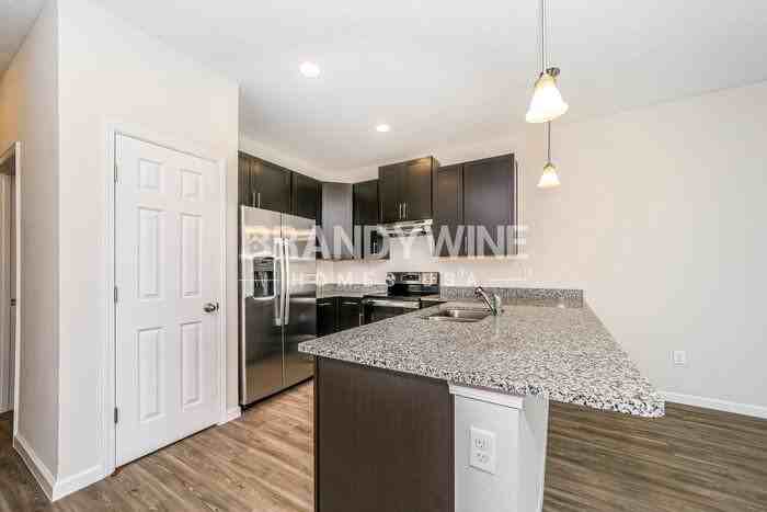 487 Terabithia Way - Photo 3 of 40