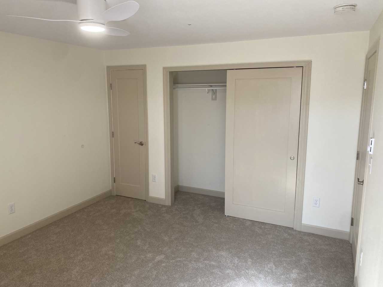 320 Burdette St #NA - Photo 6 of 10
