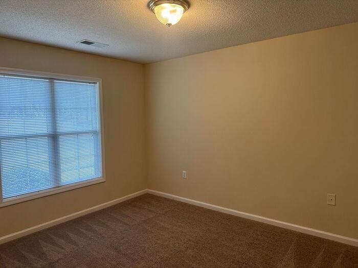 11240 Centway Park Dr - Photo 5 of 23
