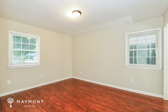 2713 Ernest St - Photo 7 of 11
