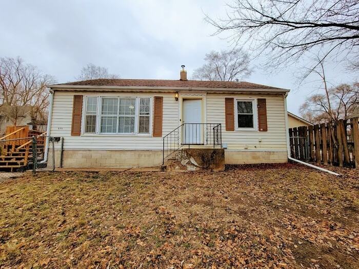 875 Agate St - Photo 2 of 21