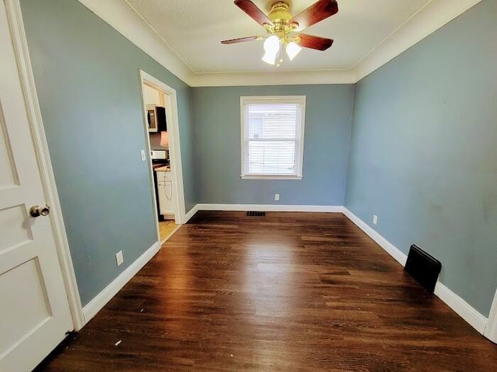 875 Agate St - Photo 6 of 21