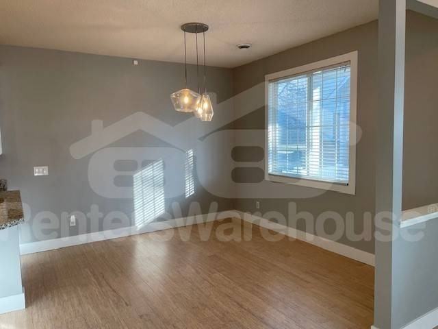 11011 Oak Grove Cir #B - Photo 4 of 12