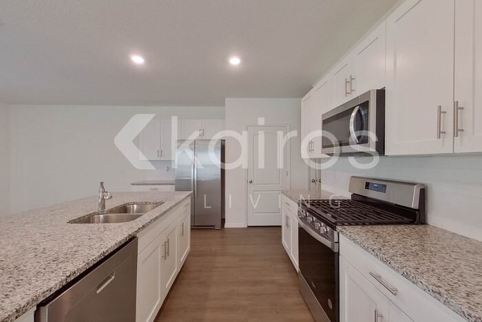 32005 Katelin Cir - Photo 7 of 31