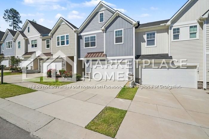1139 Alston Ridge Ct - Photo 4 of 37