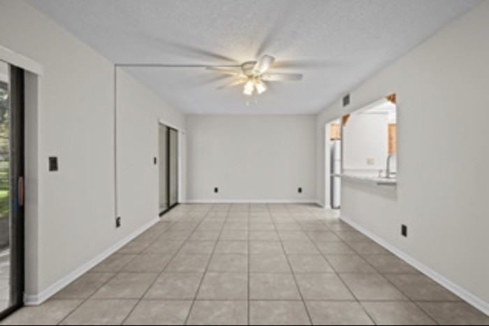 37 Tarragona Ct #37 - Photo 5 of 14