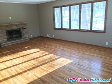 11835 28th Ave N - Photo 5 of 18