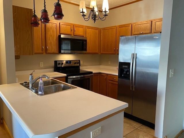 689 Kingfisher Ln #K - Photo 2 of 9