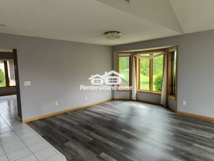 9012 Glen Edin Ln - Photo 4 of 35