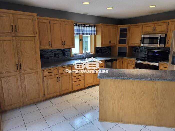 9012 Glen Edin Ln - Photo 6 of 35