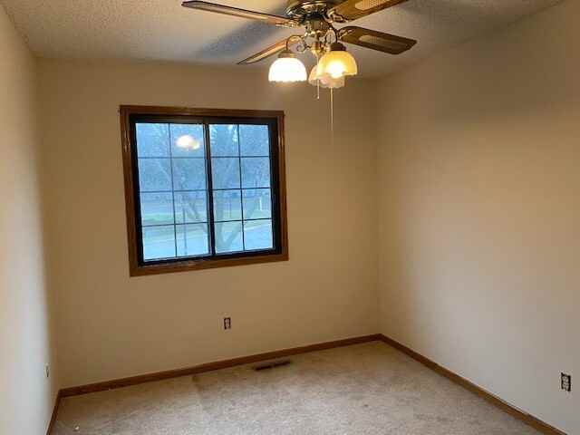 2349 Cottage Dr - Photo 5 of 9
