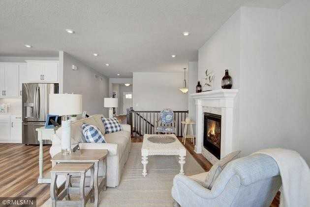 3716 192nd St W - Photo 7 of 24