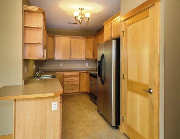 14937 60th St N #107 - Photo 3 of 17