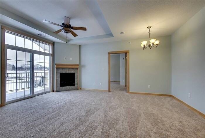 14937 60th St N #107 - Photo 5 of 17