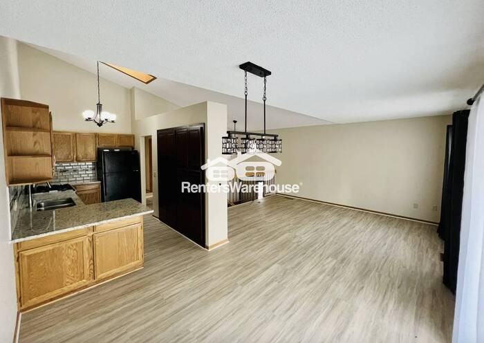 11221 Xavier Cir - Photo 5 of 12