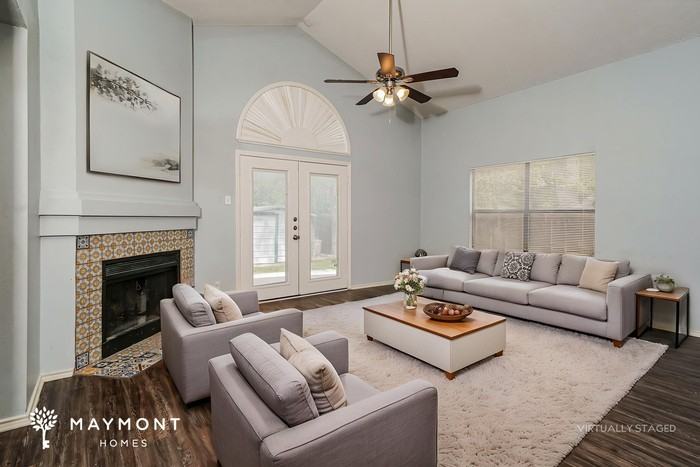 8039 Sunshine Trail Dr - Photo 5 of 15