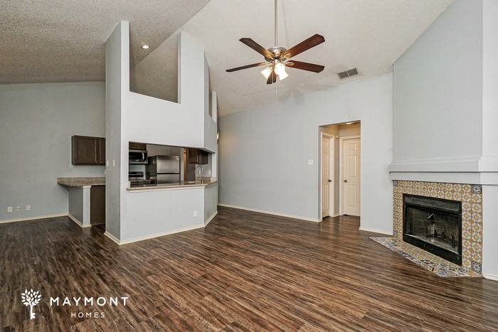 8039 Sunshine Trail Dr - Photo 6 of 15