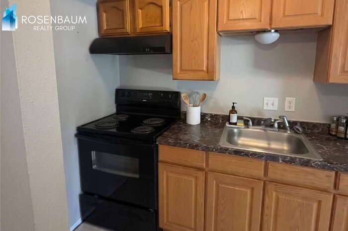 1728 E 6th Ave #1728 - Photo 2 of 5