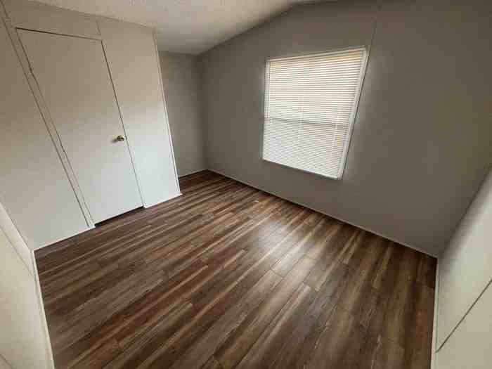 300 Ricks Road - Photo 5 of 15