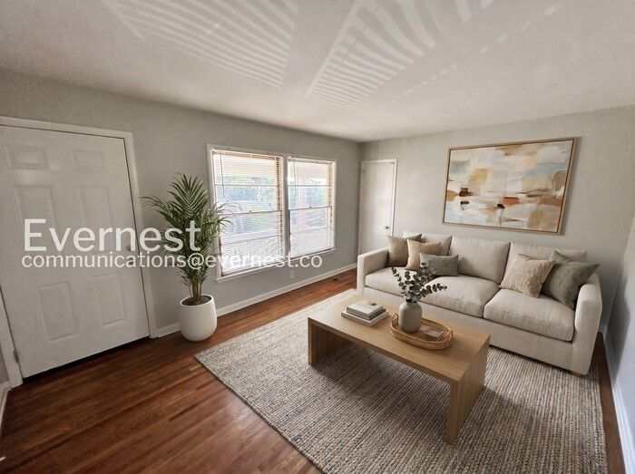 316 Bonnavue Dr - Photo 4 of 21