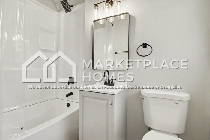 876 Custer St #G1 - Photo 7 of 12
