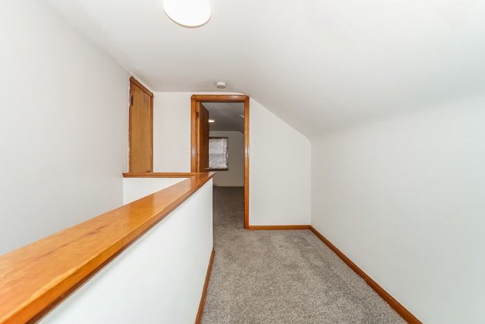 5158 Arch St - Photo 6 of 15